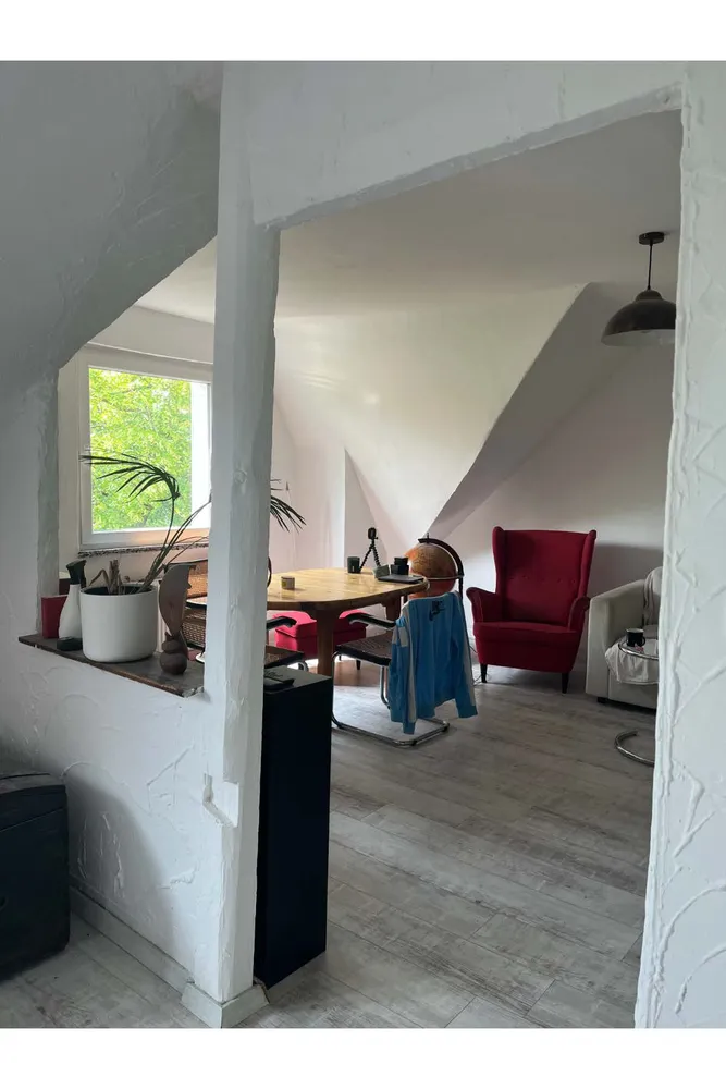 4 Zimmer Wohnung mit 90 m² in Oberhausen – Bild 2