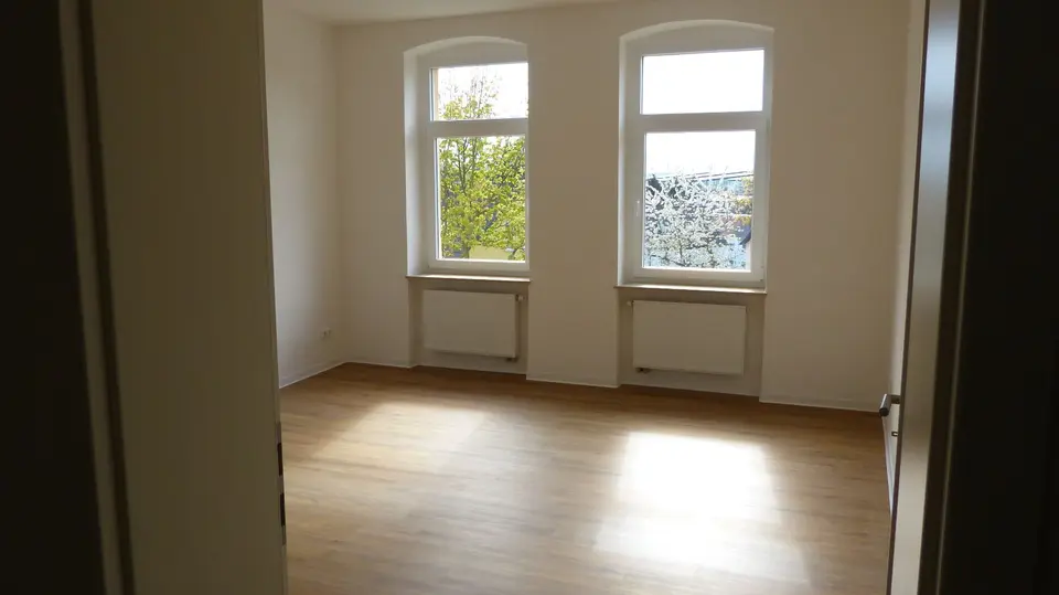 4 Zimmer Wohnung mit 99 m² in Chemnitz – Bild 1