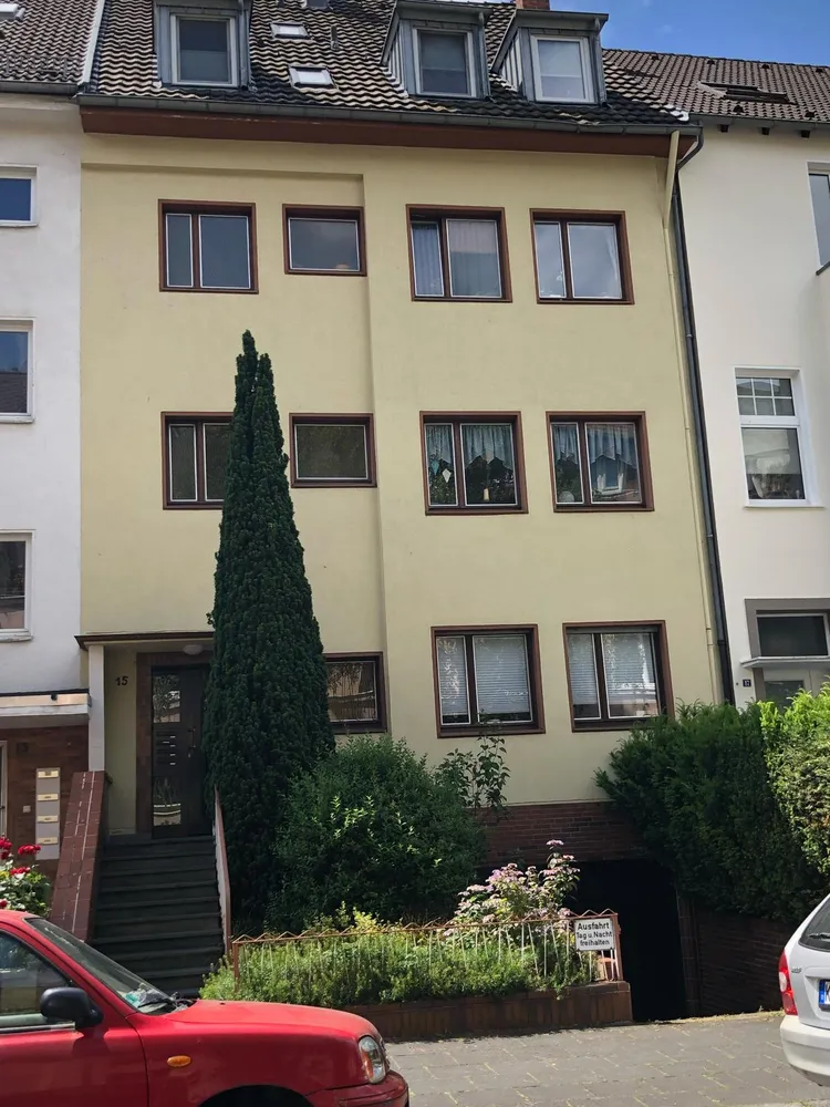 2 Zimmer Wohnung mit 77 m² in Köln – Bild 1