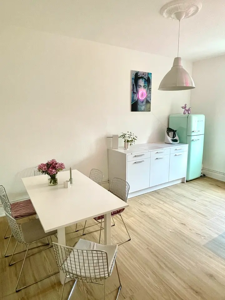 2 Zimmer Wohnung mit 83 m² in Wiesbaden – Bild 4