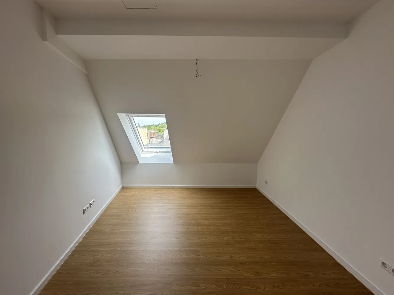 4 Zimmer Wohnung mit 97 m² in Aachen – Bild 2