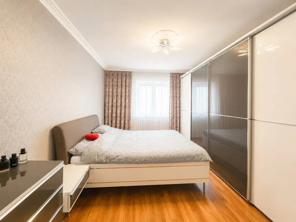 4 Zimmer Wohnung mit 141 m² in Magdeburg – Bild 7