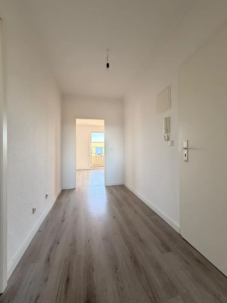 3 Zimmer Wohnung mit 58 m² in Magdeburg – Bild 2
