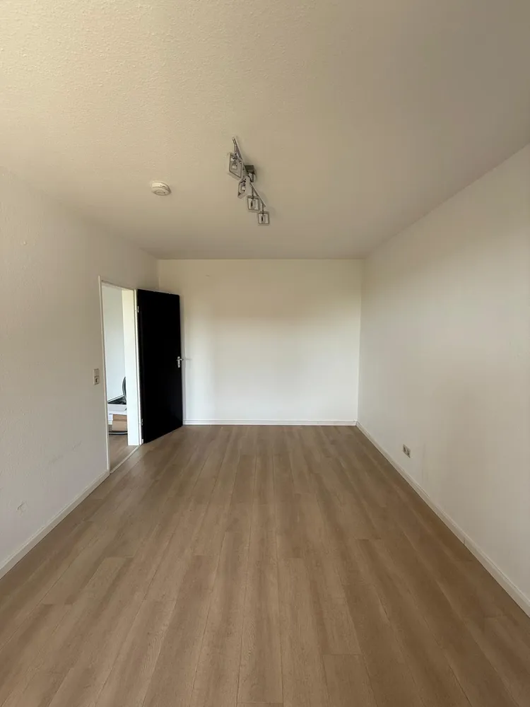 2 Zimmer Wohnung mit 59 m² in Bergisch Gladbach – Bild 6