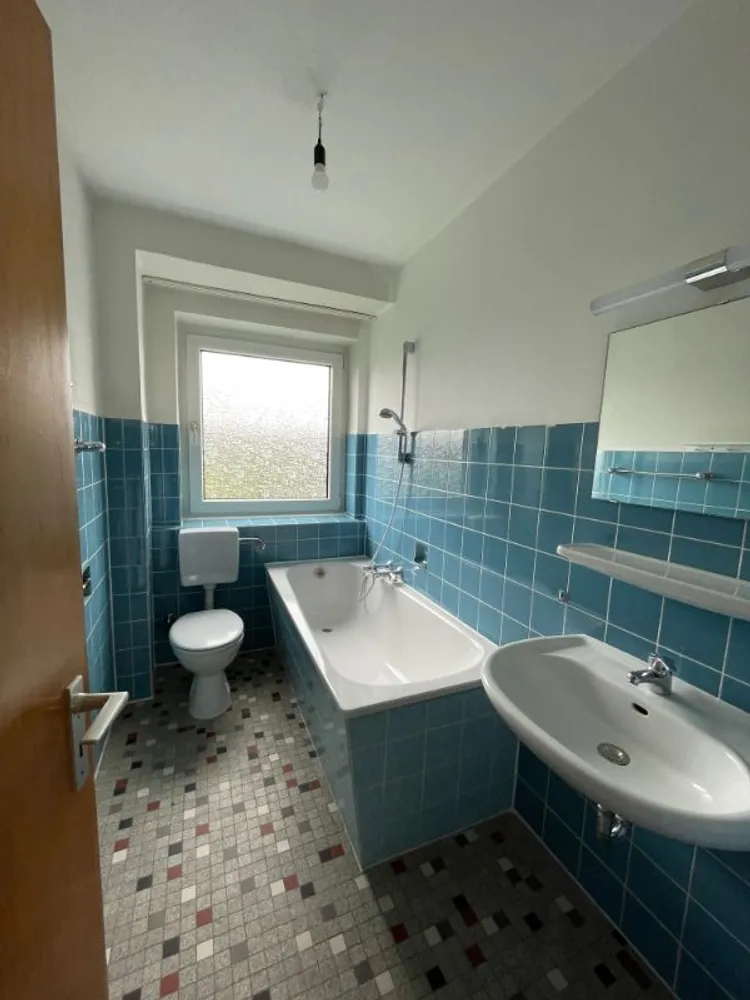 3 Zimmer Wohnung mit 73 m² in Duisburg – Bild 2