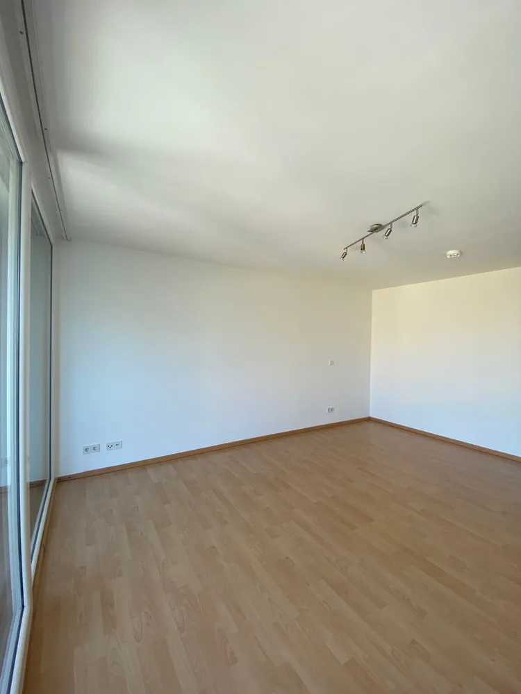 1 Zimmer Wohnung mit 39 m² in Regensburg – Bild 2