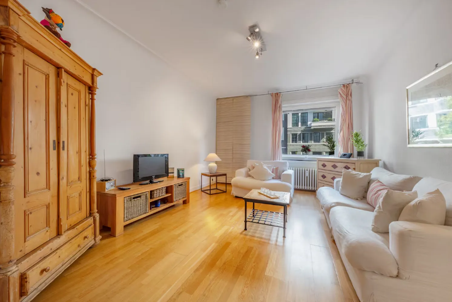 2 room apartment with 62 m² in Düsseldorf – Photo 7