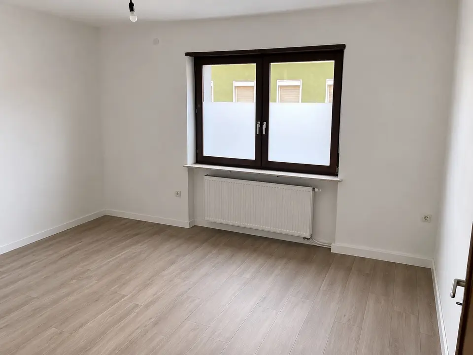 4 Zimmer Wohnung mit 100 m² in Saarbrücken – Bild 4