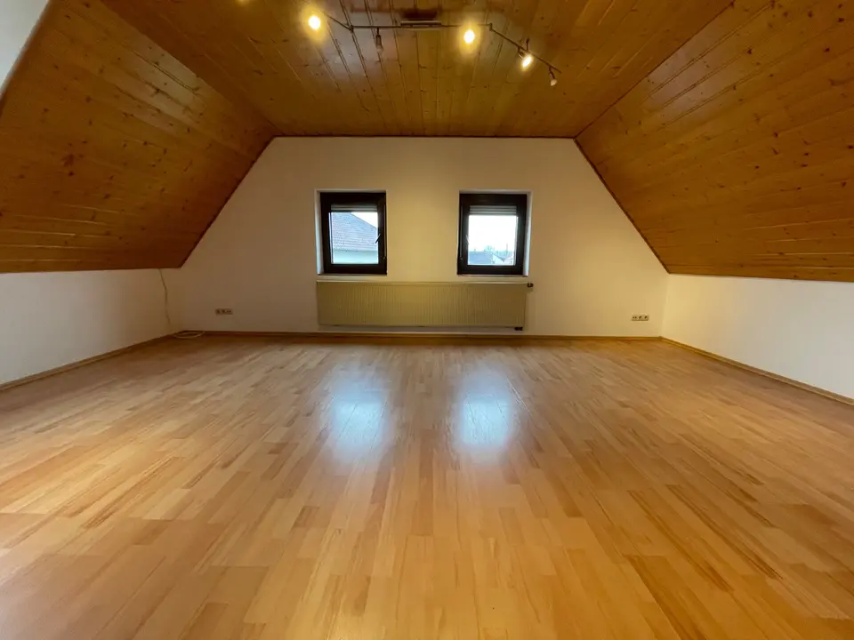 2 Zimmer Wohnung mit 62 m² in Erlangen – Bild 1