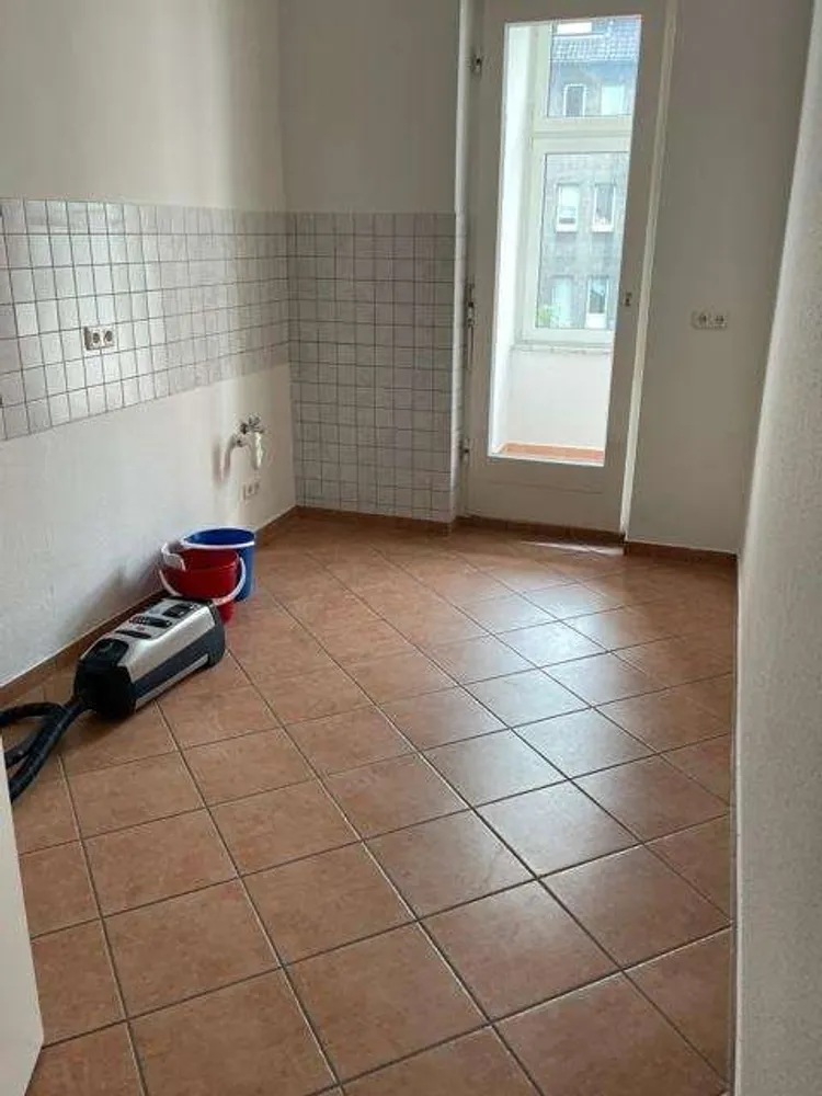2 Zimmer Wohnung mit 65 m² in Essen – Bild 7