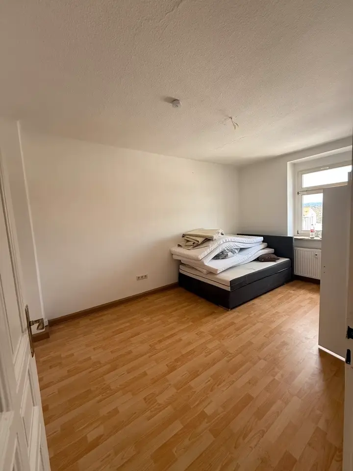 4 Zimmer Wohnung mit 104 m² in Eisenach – Bild 2