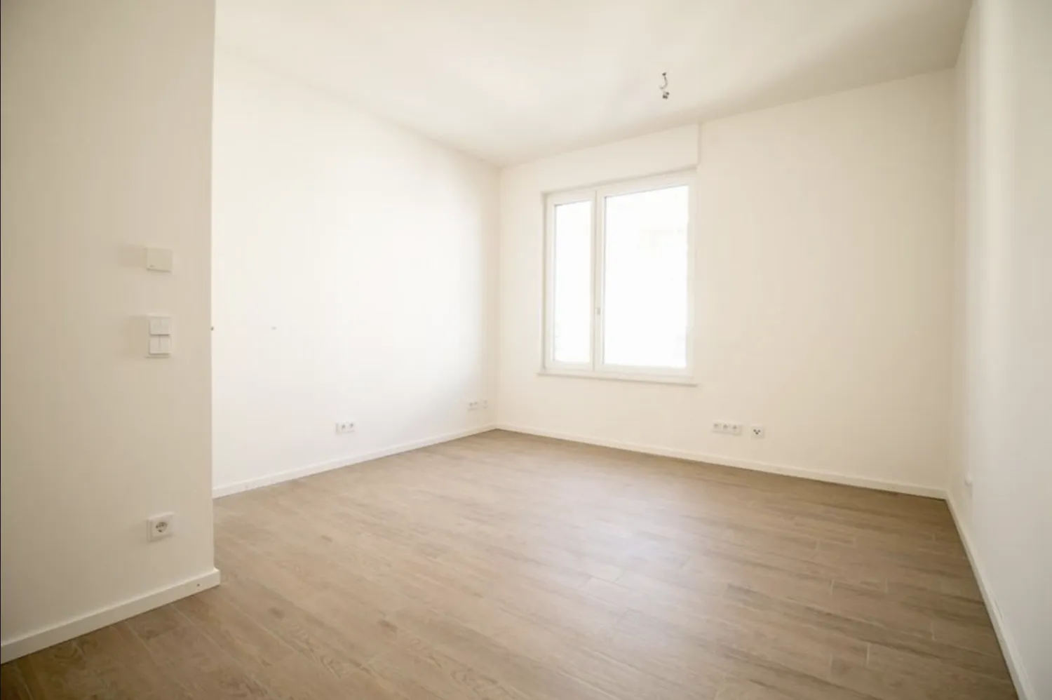 3 Zimmer Wohnung mit 116 m² in Mannheim – Bild 2