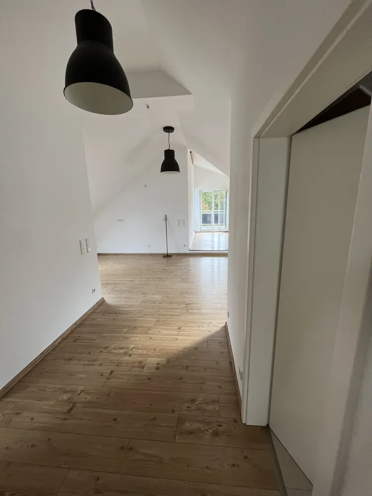 2 Zimmer Wohnung mit 77 m² in Wuppertal – Bild 6