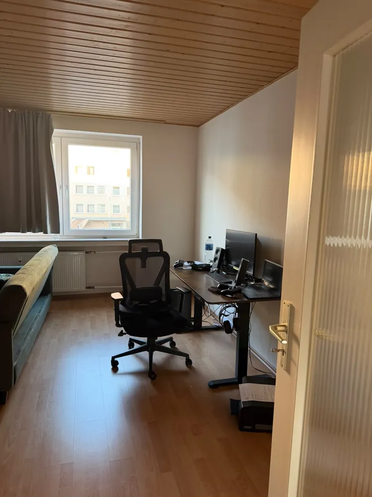 2 Zimmer Wohnung mit 70 m² in Neuss – Bild 3