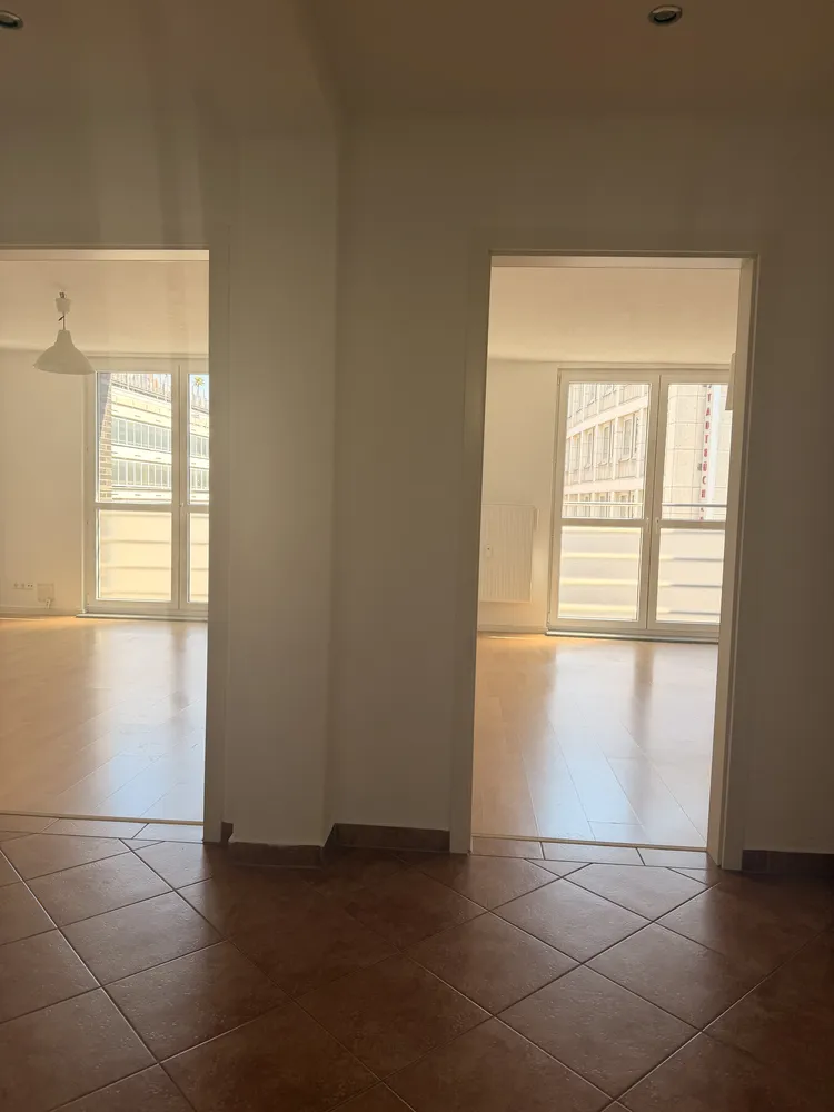 2 Zimmer Wohnung mit 65 m² in Frankfurt am Main – Bild 3