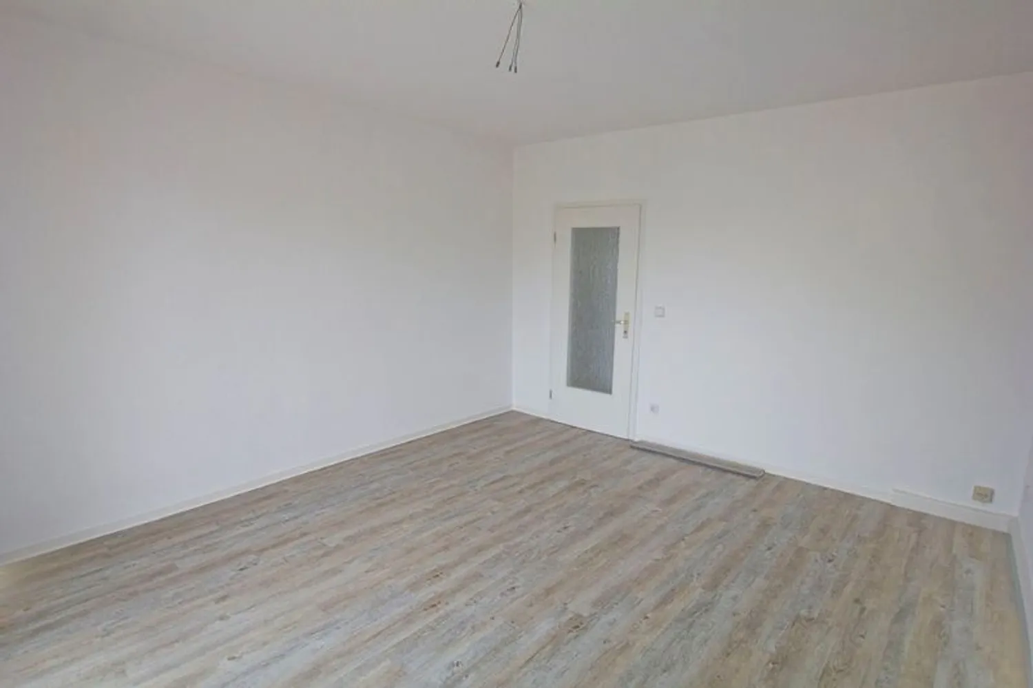 3 Zimmer Wohnung mit 58 m² in Halle (Saale) – Bild 3