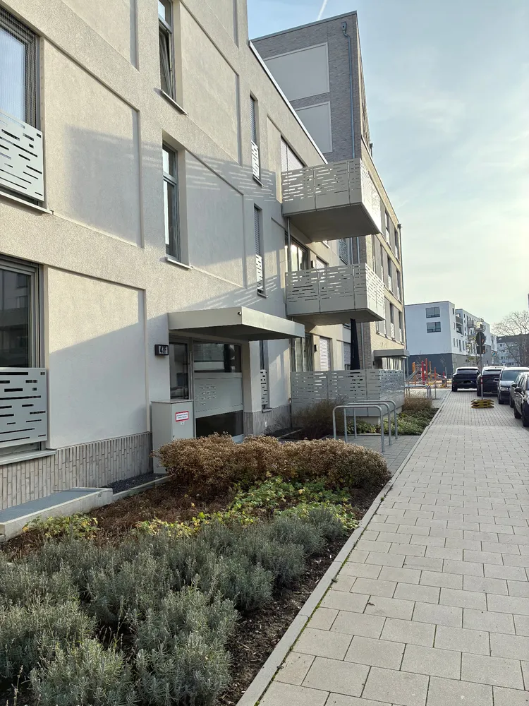 4 room apartment with 108 m² in Düsseldorf – Photo 3