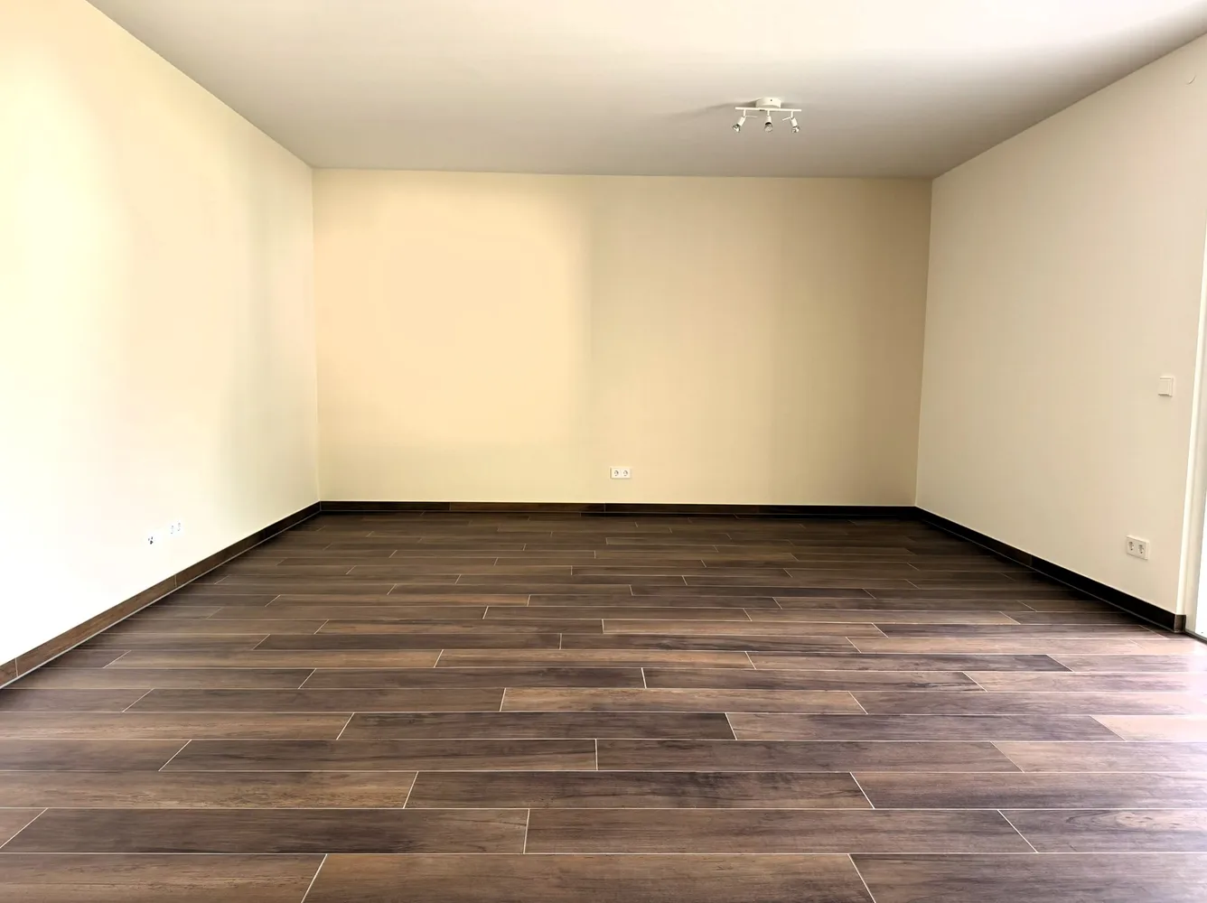 4 Zimmer Wohnung mit 130 m² in Freiburg im Breisgau – Bild 9