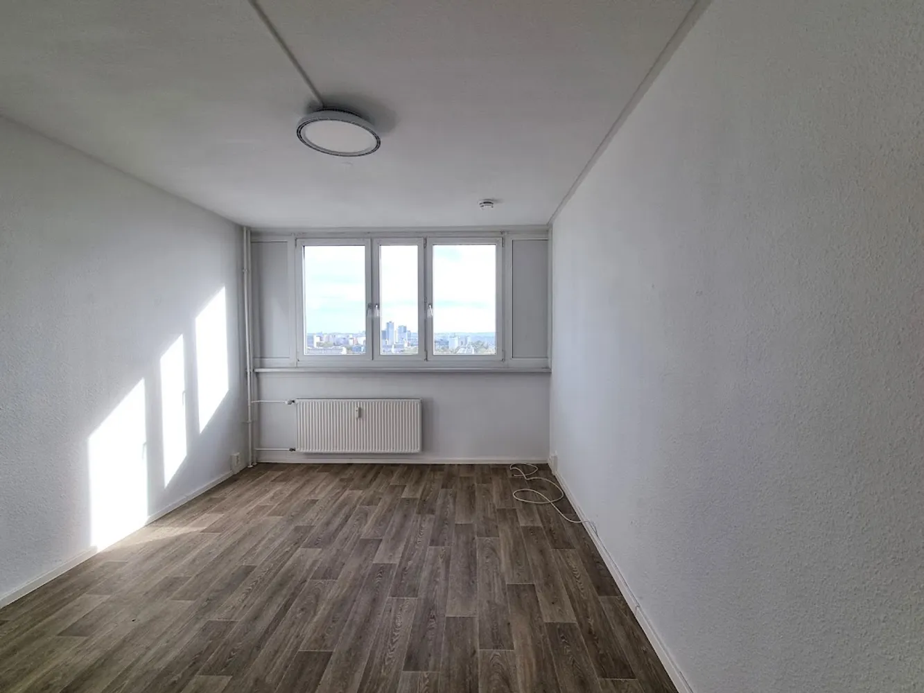 2 Zimmer Wohnung mit 45 m² in Halle (Saale) – Bild 2