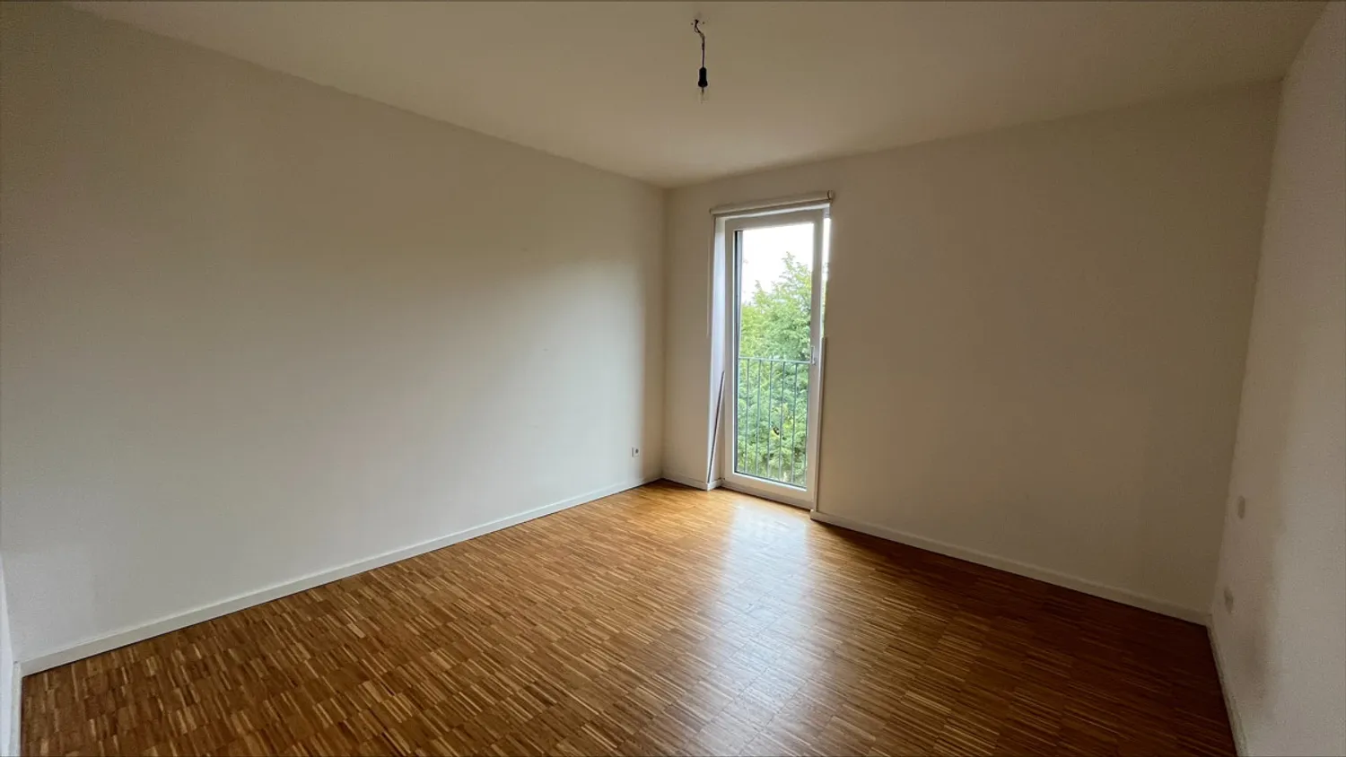 3 Zimmer Wohnung mit 77 m² in Hamburg – Bild 3