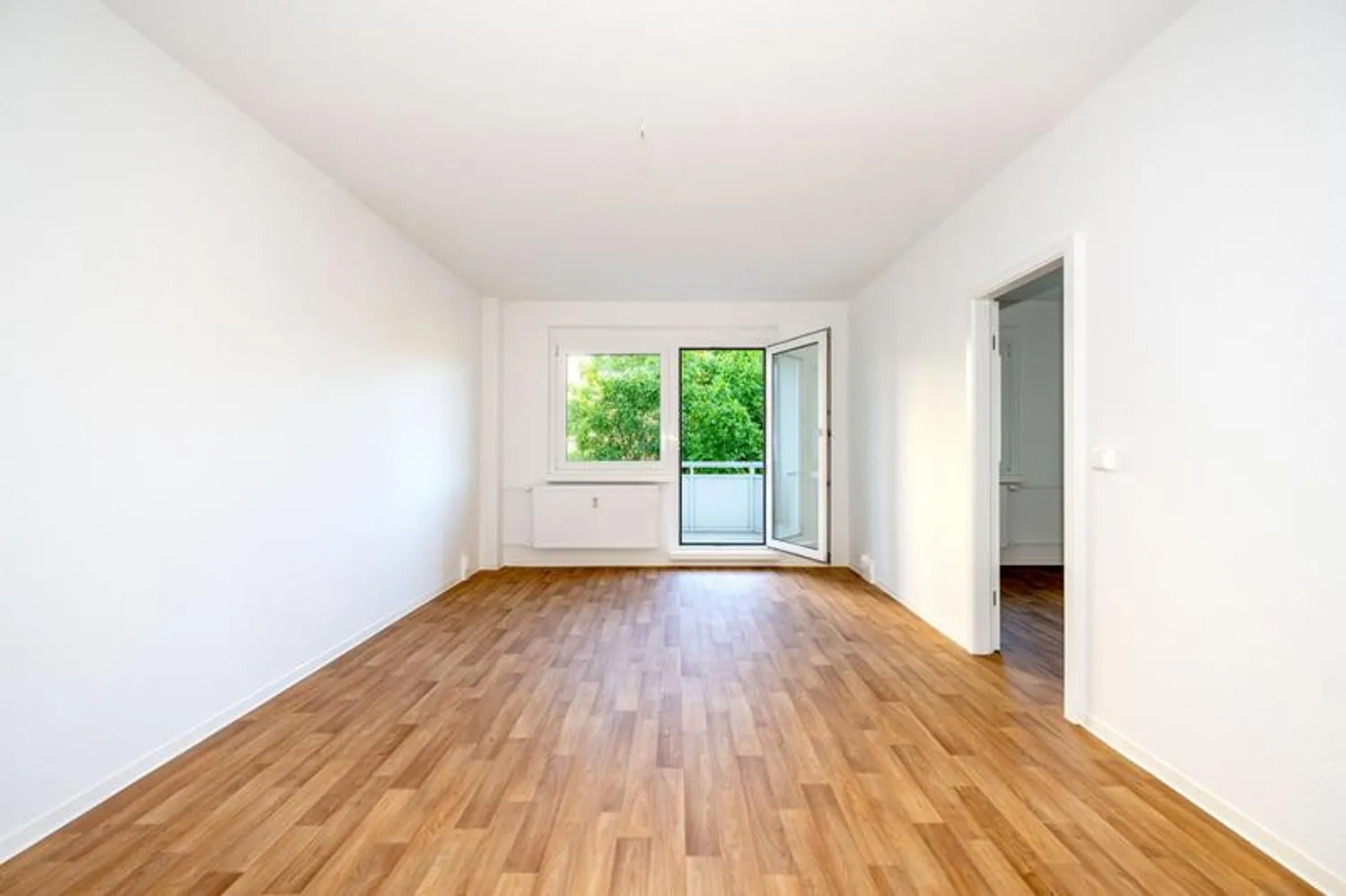 2 room apartment with 58 m² in Magdeburg – Photo 3