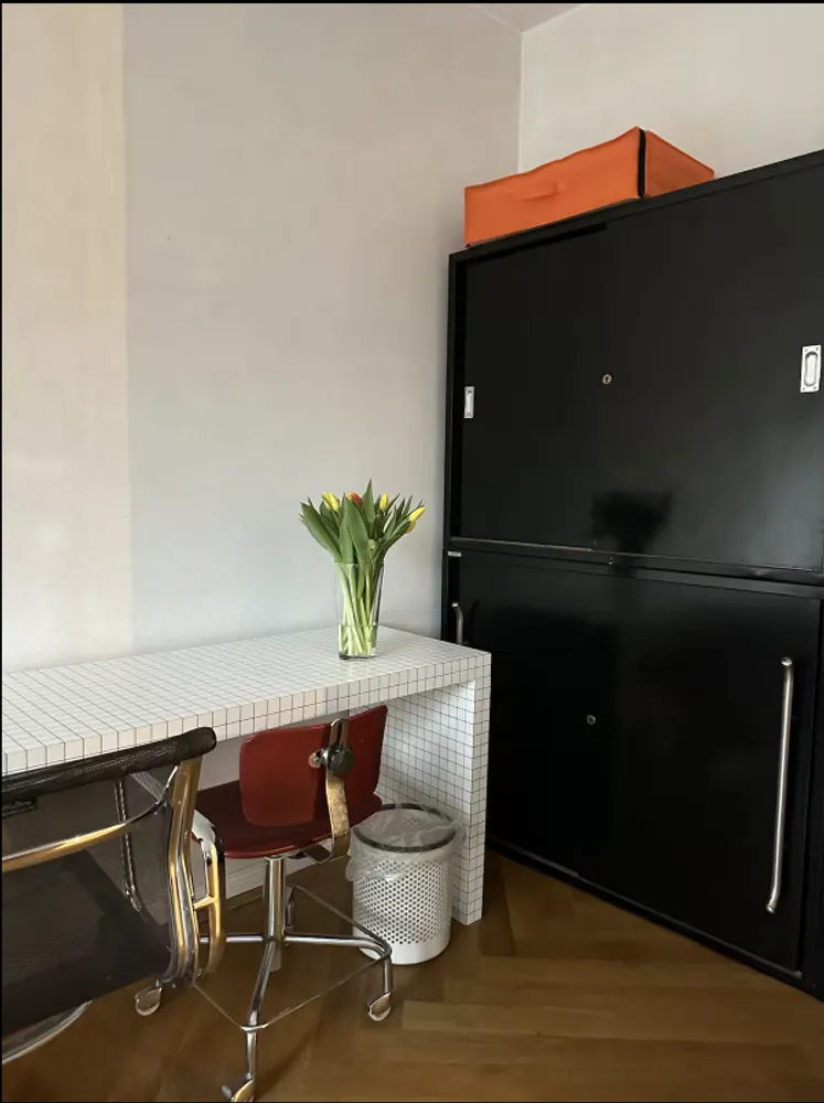 4 Zimmer Wohnung mit 100 m² in Düsseldorf – Bild 2