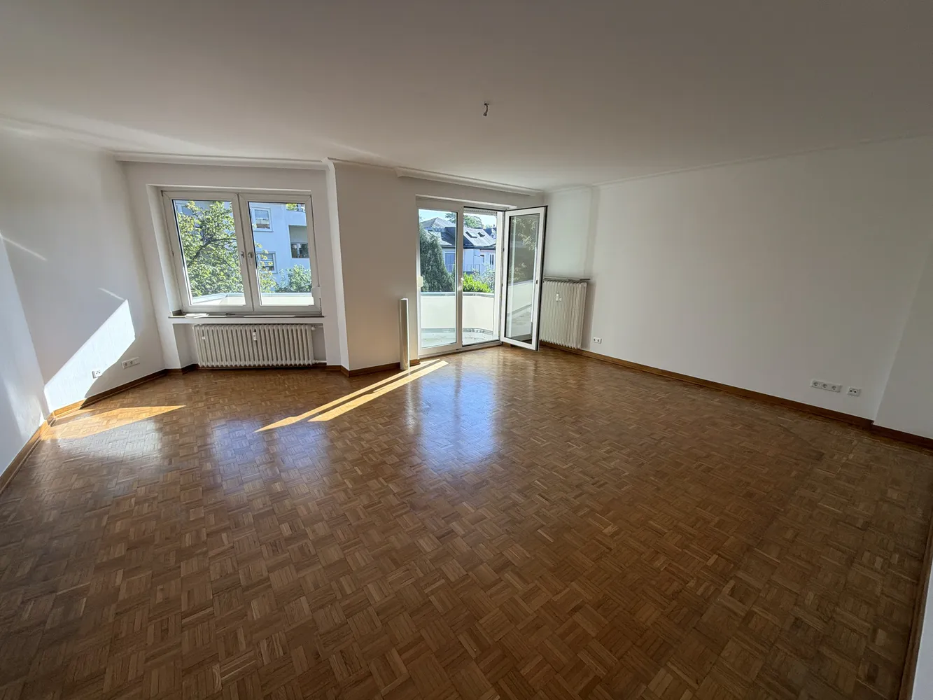 4 Zimmer Wohnung mit 113 m² in Düsseldorf – Bild 4