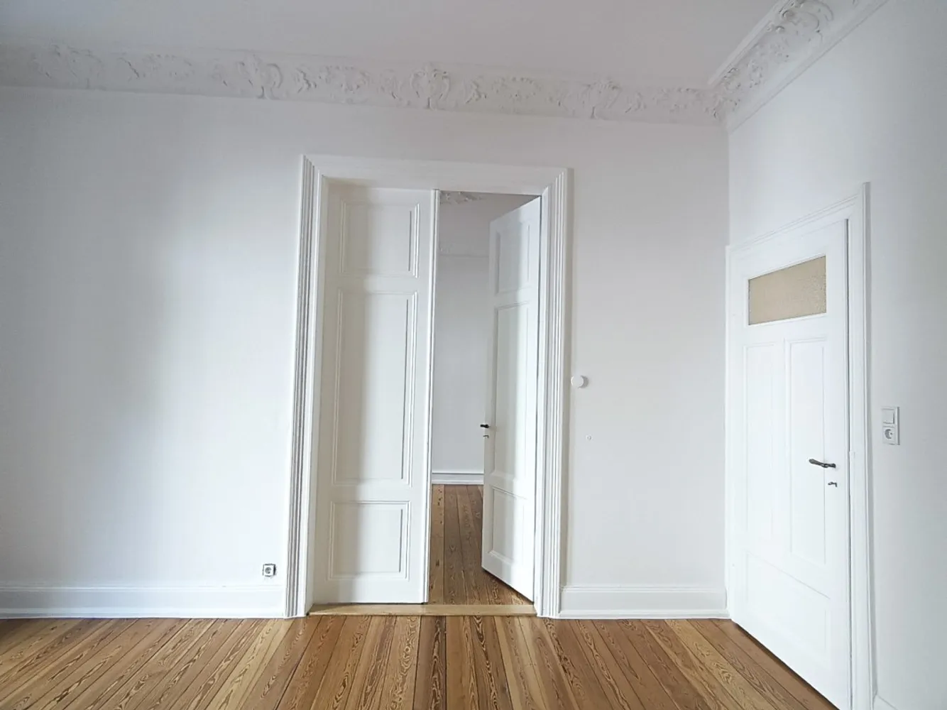 3 Zimmer Wohnung mit 82 m² in Wiesbaden – Bild 2