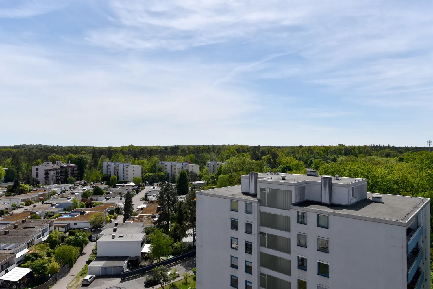 3 room apartment with 88 m² in Neu-Isenburg – Photo 2
