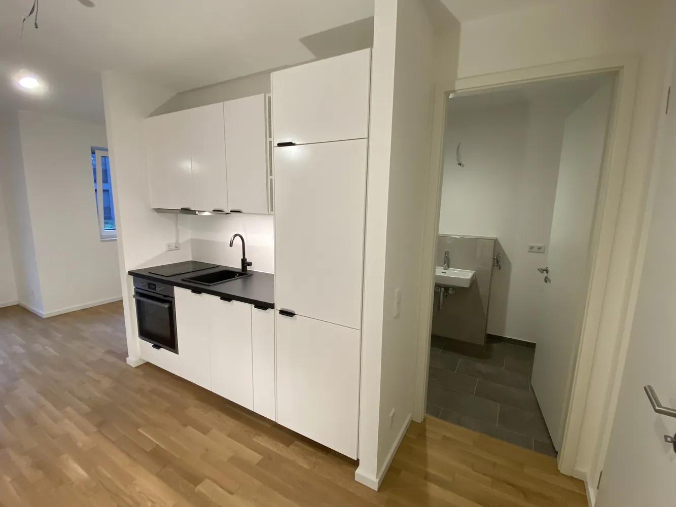 1 room apartment with 35 m² in Frankfurt am Main – Photo 4