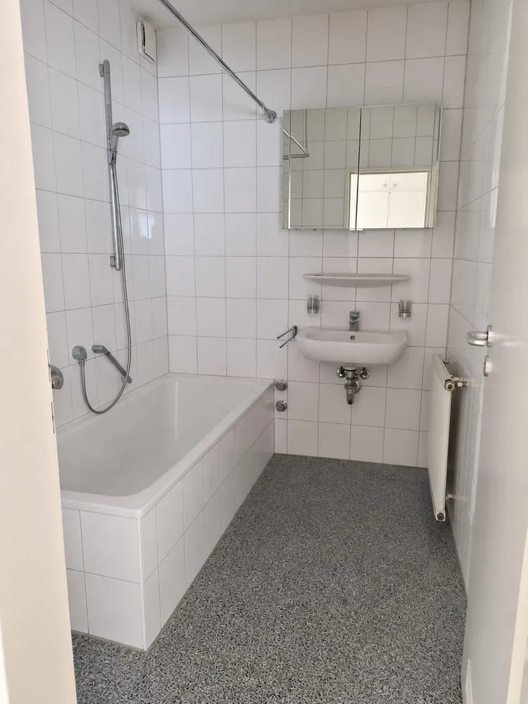 2 Zimmer Wohnung mit 80 m² in Friedrichshafen – Bild 11