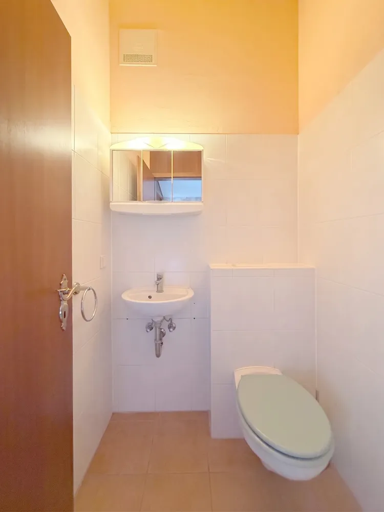 4 Zimmer Wohnung mit 95 m² in Köln – Bild 8