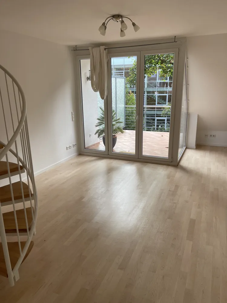 3 room apartment with 84 m² in Düsseldorf – Photo 1