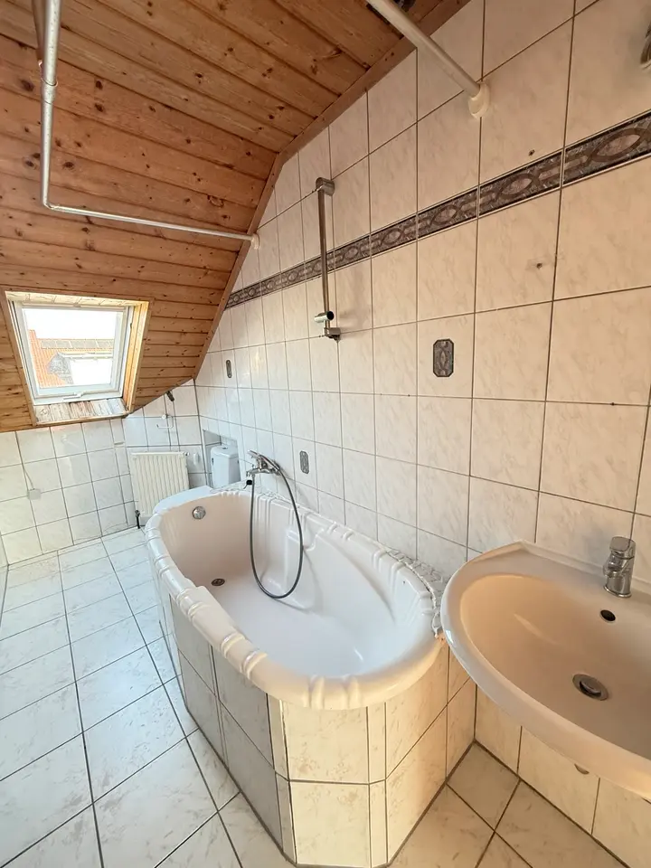 5 Zimmer Wohnung mit 110 m² in Karlsruhe – Bild 9