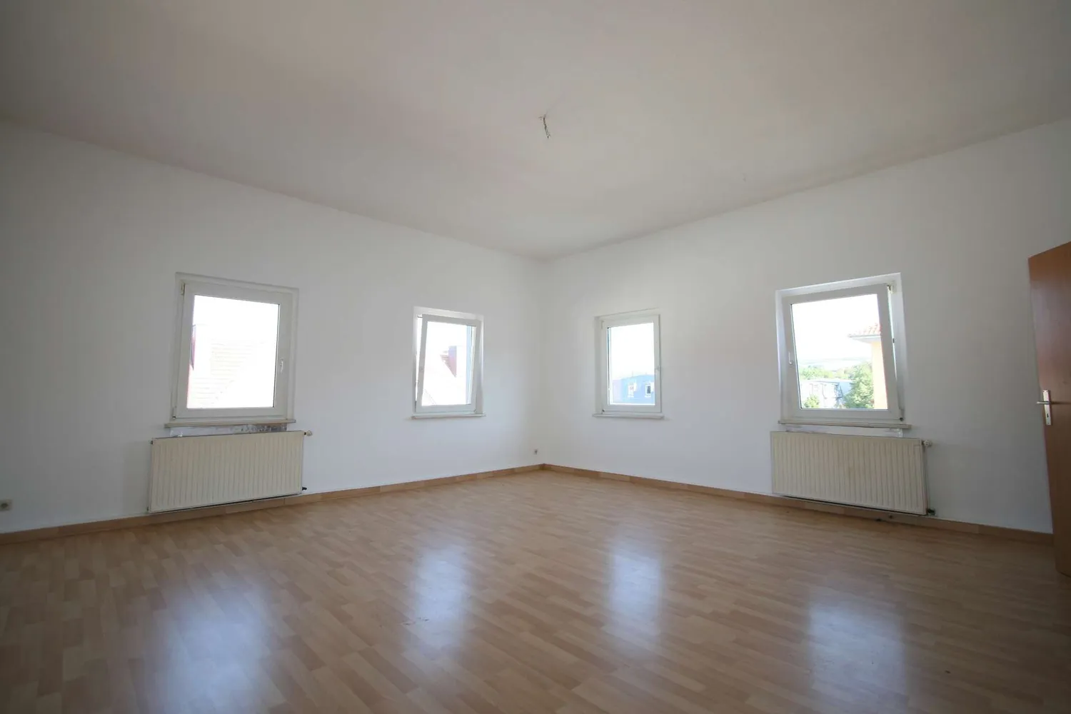 4 Zimmer Wohnung mit 92 m² in Meiningen – Bild 5