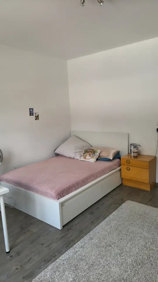 Shared room with 17 m² in Stuttgart – Photo 1