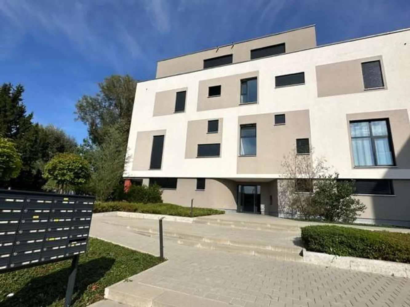 4 Zimmer Wohnung mit 188 m² in Ulm – Bild 12