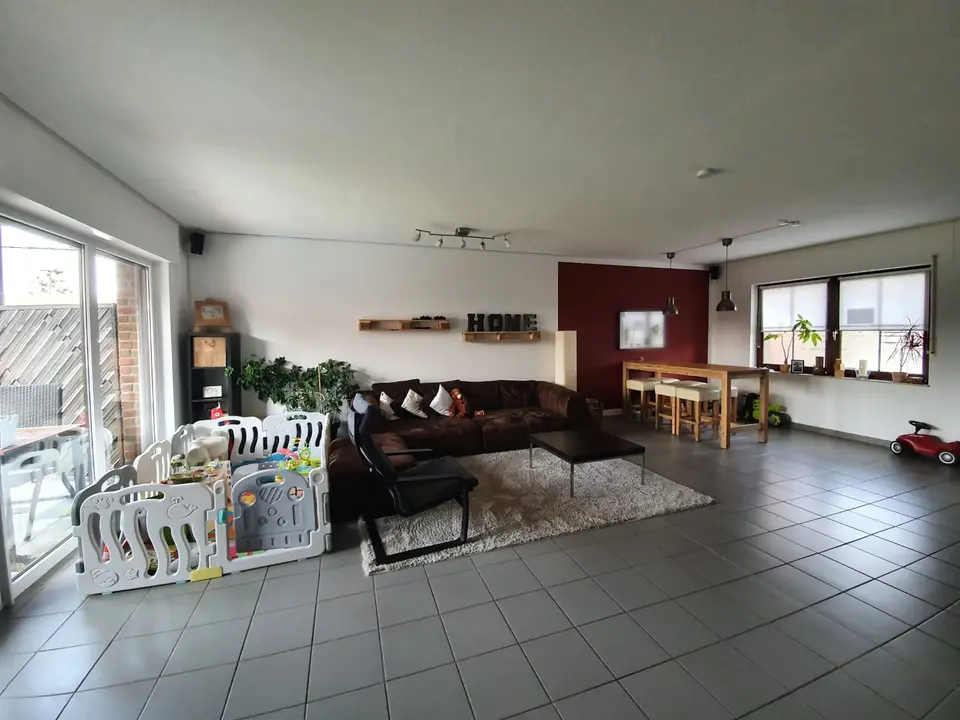 3 Zimmer Wohnung mit 136 m² in Düren – Bild 3