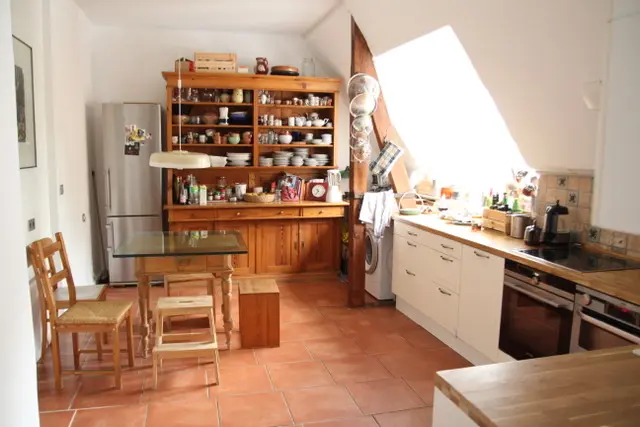 WG-Zimmer mit 270 m² in Potsdam – Bild 2