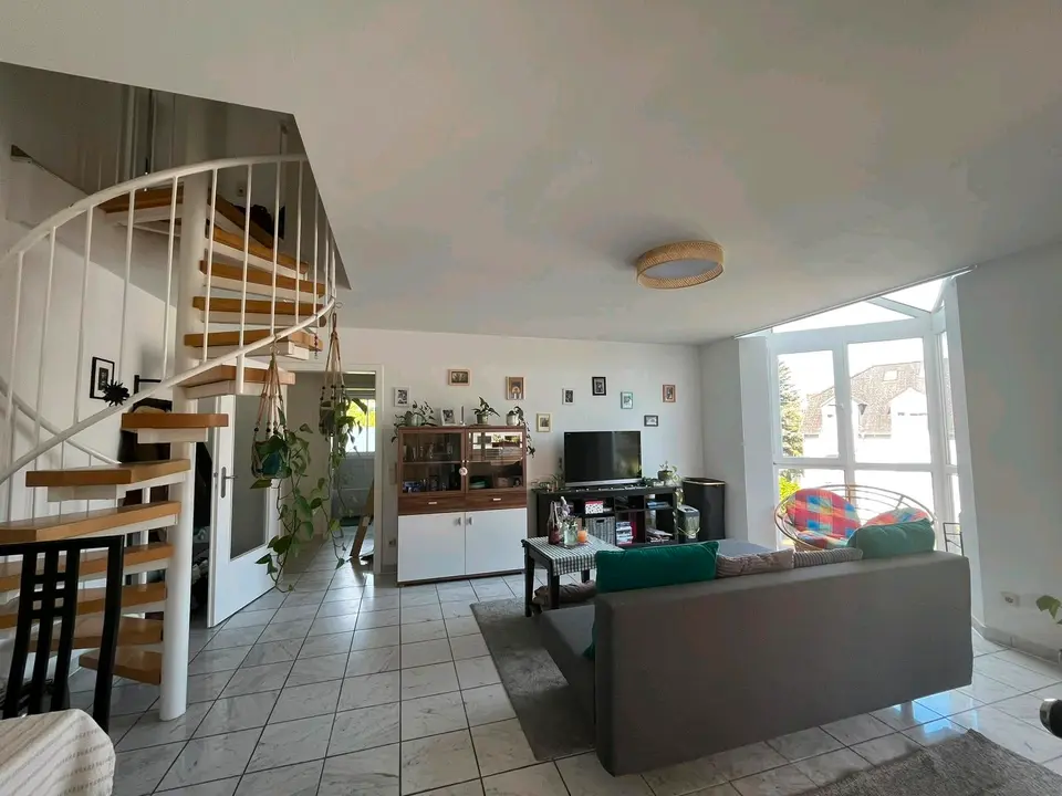 10 Zimmer Wohnung mit 70 m² in Regensburg – Bild 9