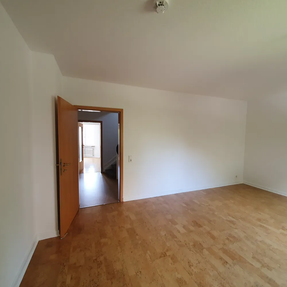 7 Zimmer Wohnung mit 168 m² in Wuppertal – Bild 11