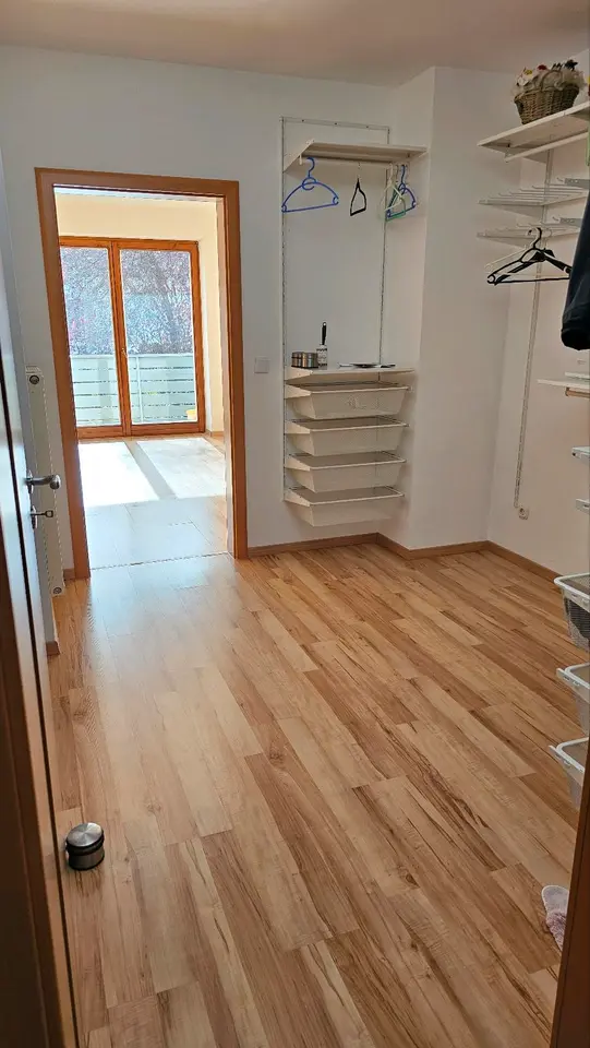 4 Zimmer Wohnung mit 130 m² in Augsburg – Bild 7