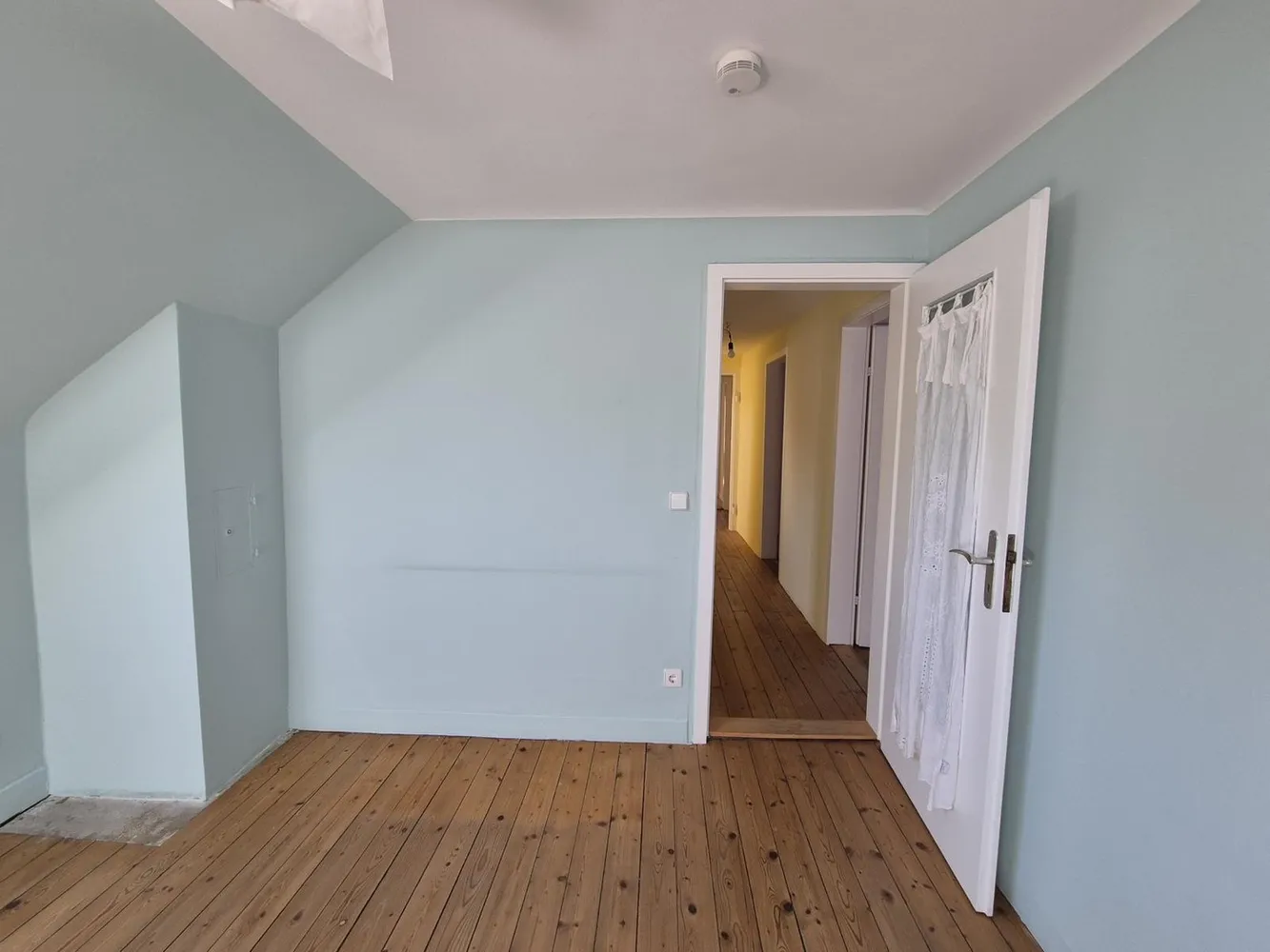 WG-Zimmer mit 11 m² in Stuttgart – Bild 3