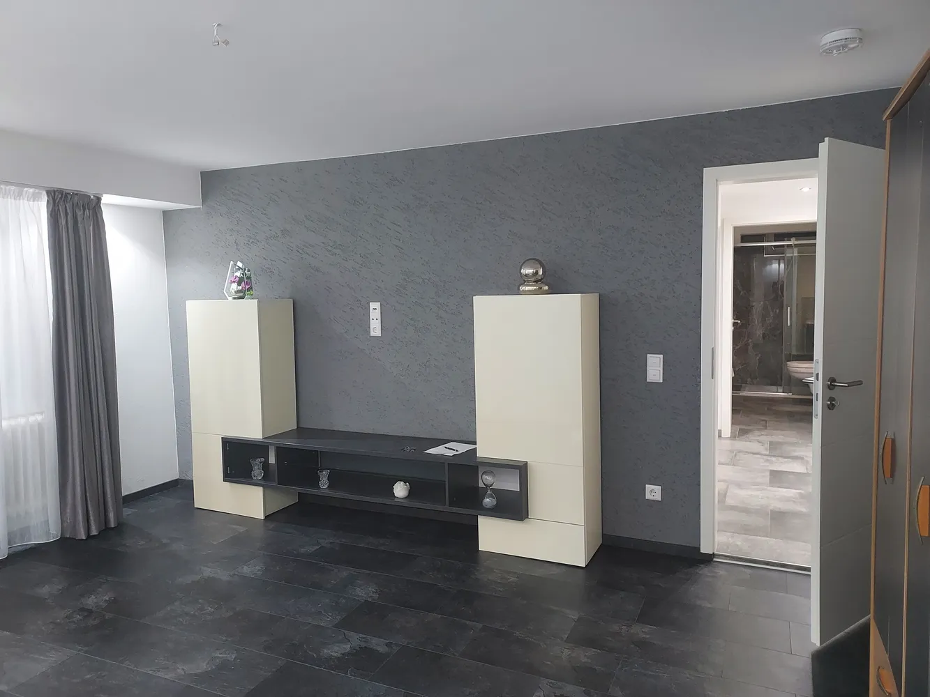 1 Zimmer Wohnung mit 43 m² in Karlsruhe – Bild 1