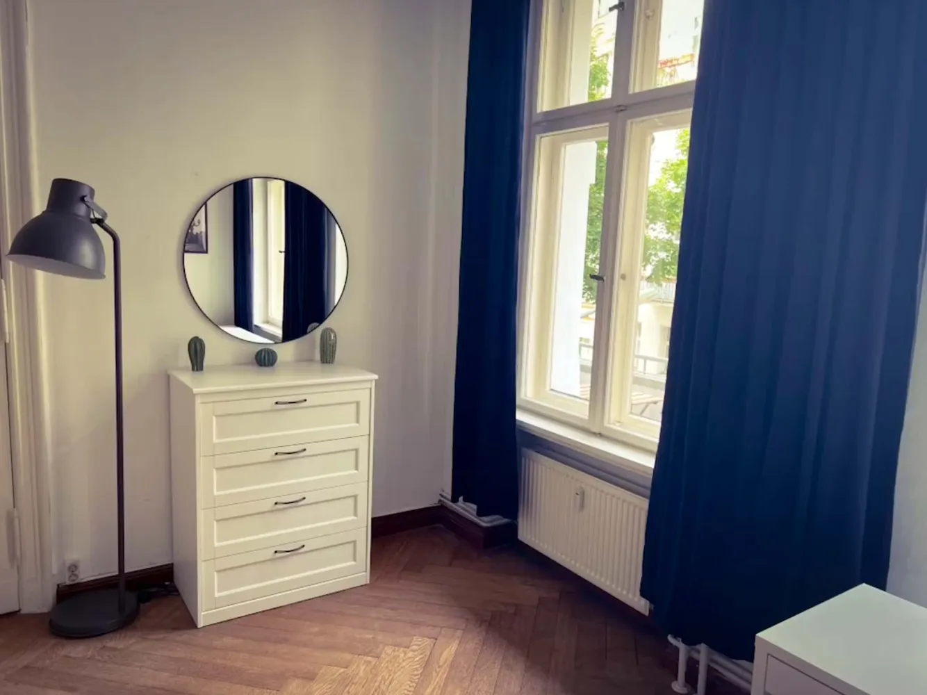 Shared room with 30 m² in Berlin – Photo 2