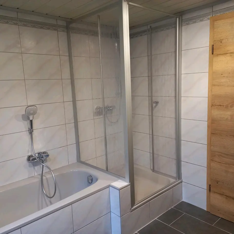 3 Zimmer Wohnung mit 80 m² in Sonneberg – Bild 6