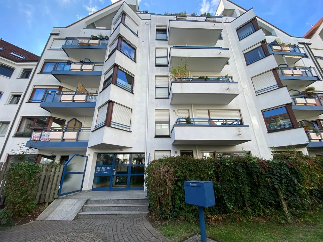 2 room apartment with 59 m² in Cologne – Photo 4