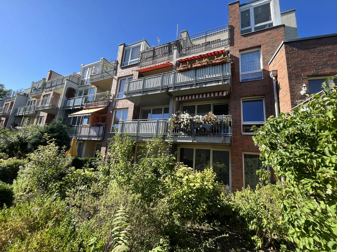2 Zimmer Wohnung mit 68 m² in Berlin – Bild 2