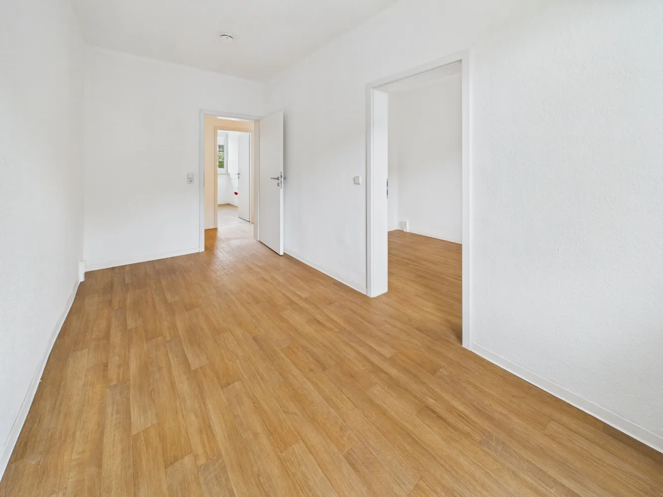 4 Zimmer Wohnung mit 66 m² in Magdeburg – Bild 5