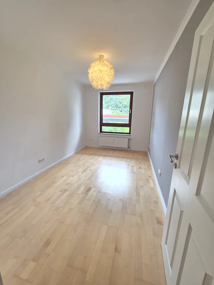 3 Zimmer Wohnung mit 92 m² in Hamburg – Bild 9